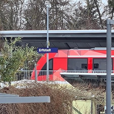Ferienwohnung In Erftstadt 2 Min Fusslaeufig Zum Bahnhof, Phantasialand, Koeln, Koeln Messe, Eifel Exterior photo